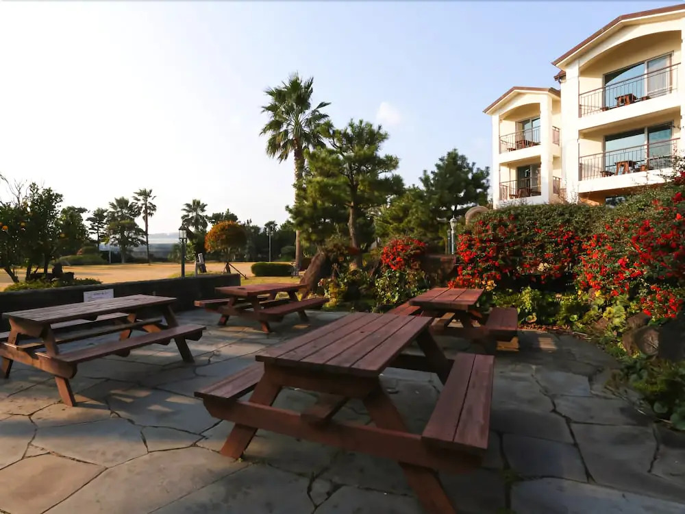 Sunnyvill Resort