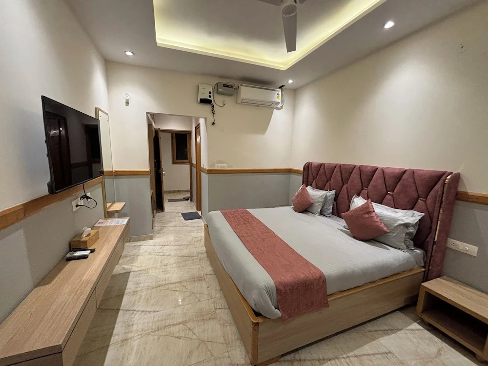 The Cocoon - Boutique Stay