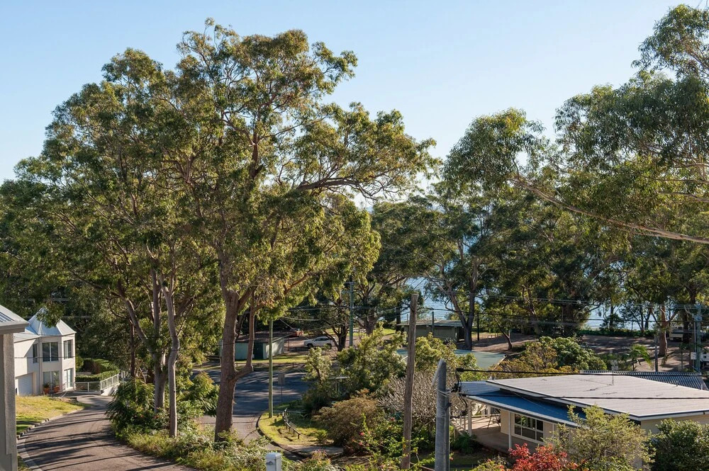 Arabella - Stylish Seaside Sanctuary With Views