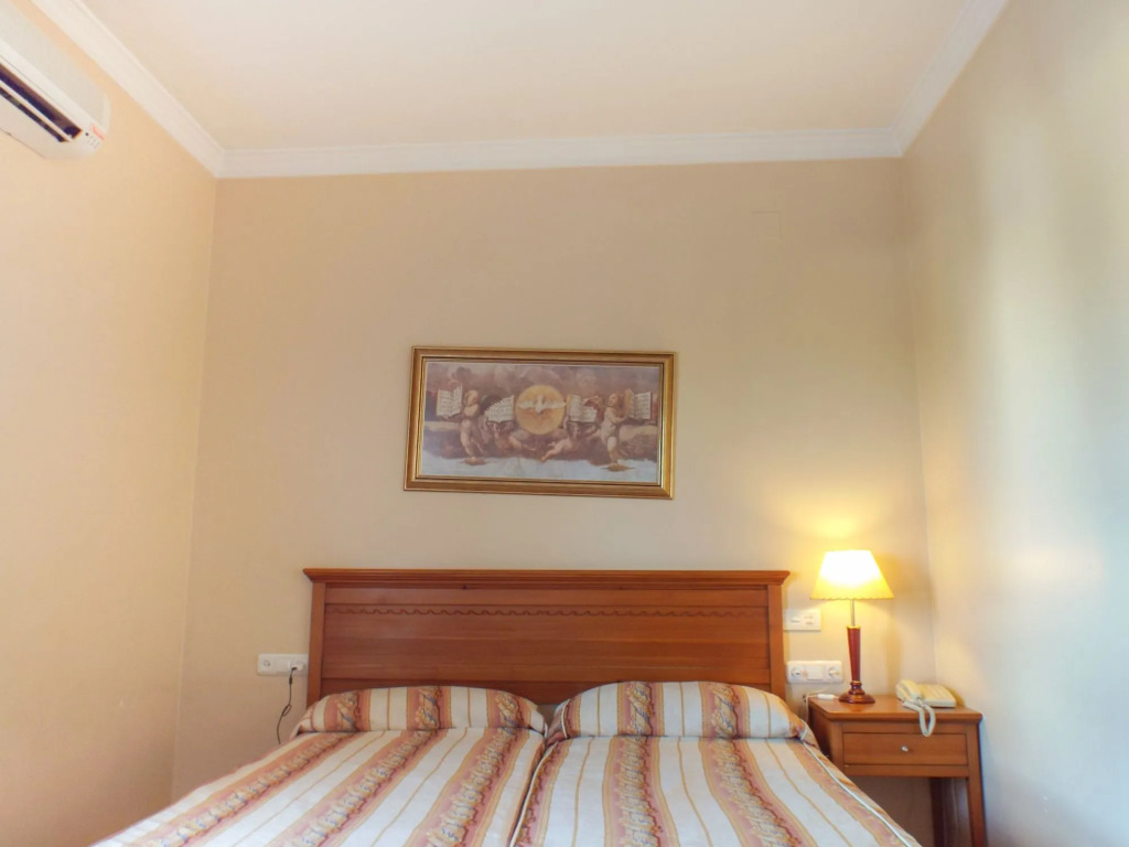Hotel Poniente