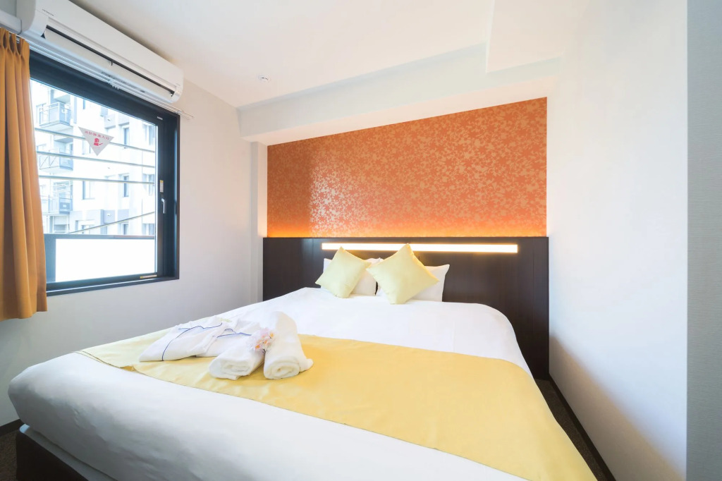 Kawarayamachi Crystal Hotel