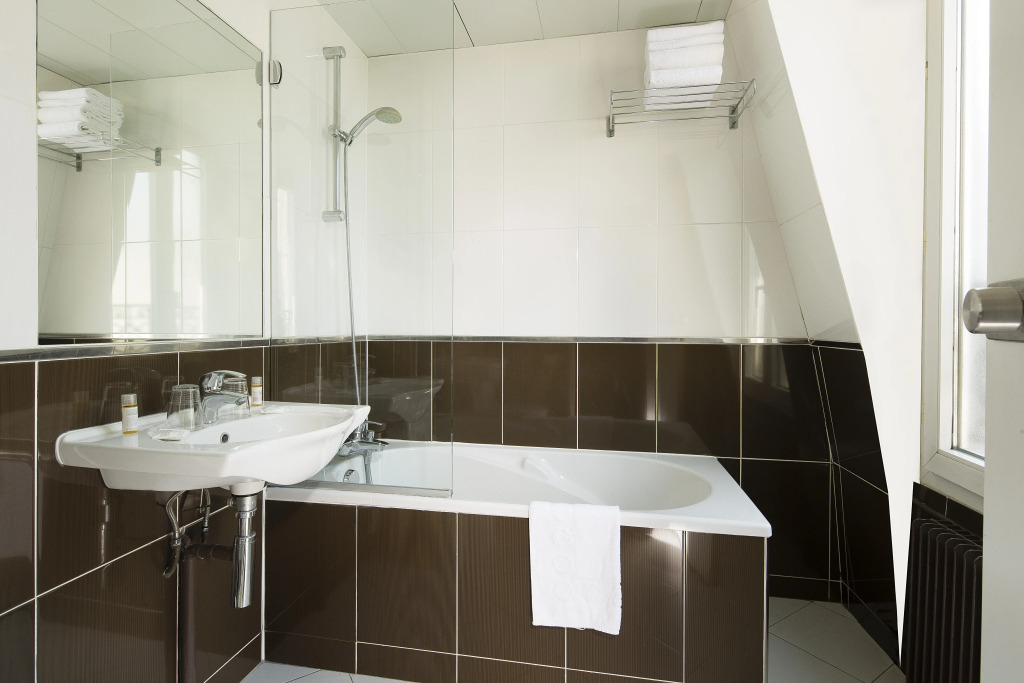 Hotel Espace Champerret