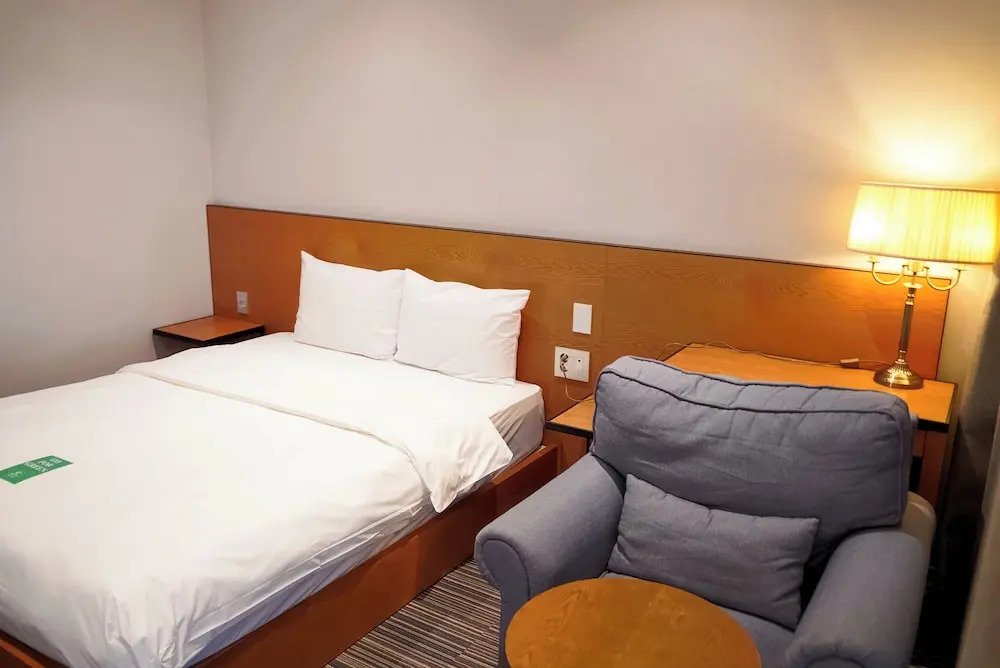Days Hotel & Suites by Wyndham Incheon Airport