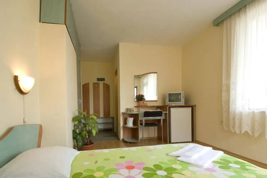 Vania Guest House