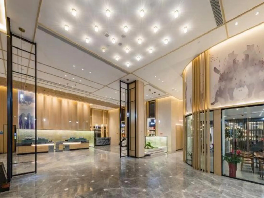 MEHOOD LESTIE(Fuzhou Juyuanzhou Subway Station Store)