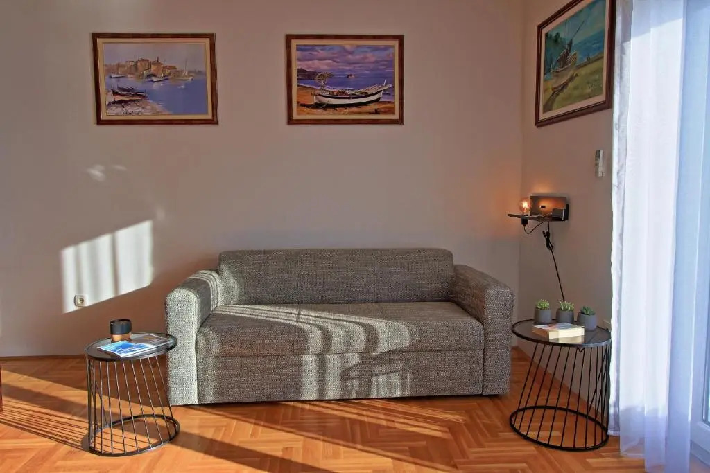 Studio Apartman LUKA