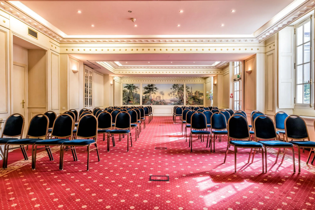Aigle Noir Hotel Fontainebleau - MGallery Collection