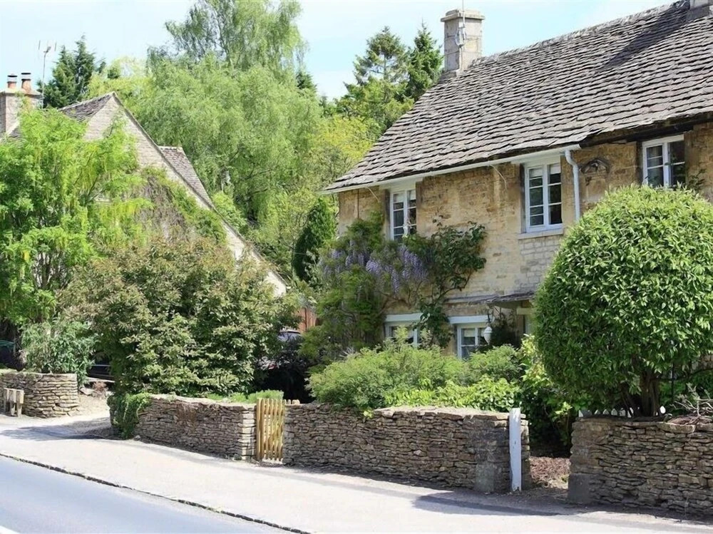 Claypot Cottage, Cirencester