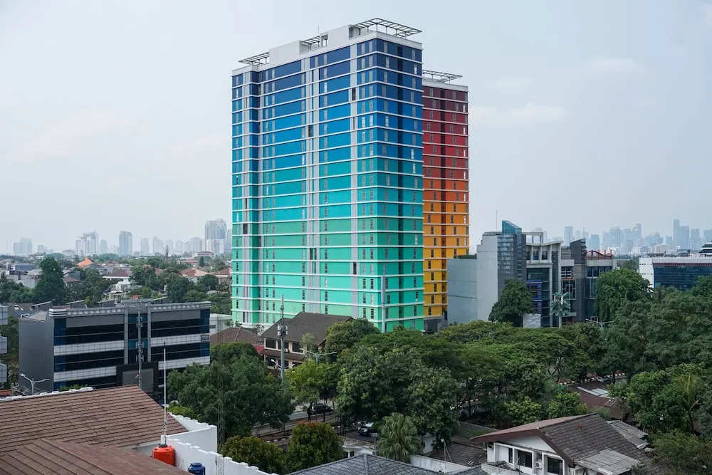 Spacious And Elegant 1Br Apartment Pejaten Park Residence