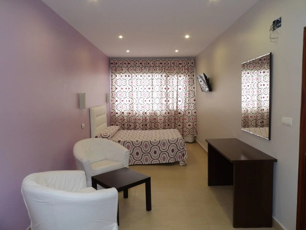 Hotel Artxanda Bilbao, Parking Gratuito en el Exterior Junto al Hotel