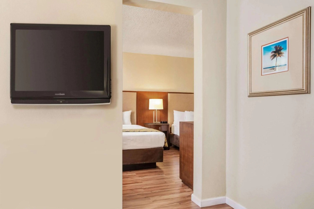 Belmont Inn & Suites