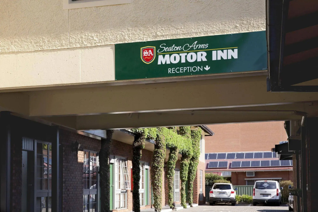 Seaton Arms Motor Inn