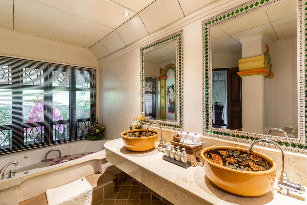 Yaang Come Village Hotel