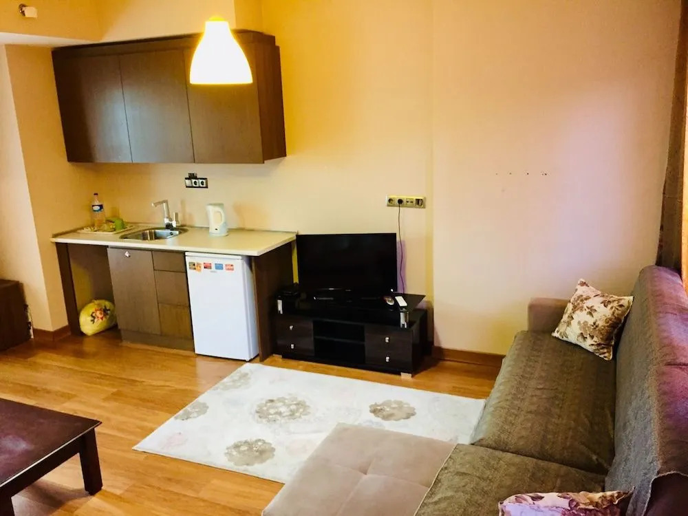 Demir Palas Suites