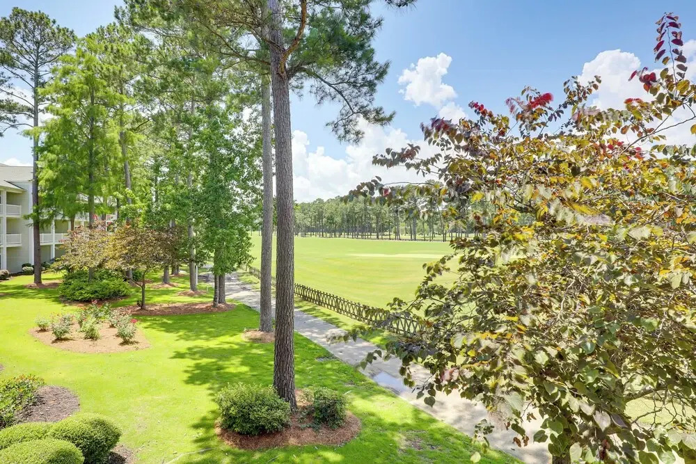 ~ 6 Mi to Ocean w/ Pool & Golf: Myrtle Beach Condo