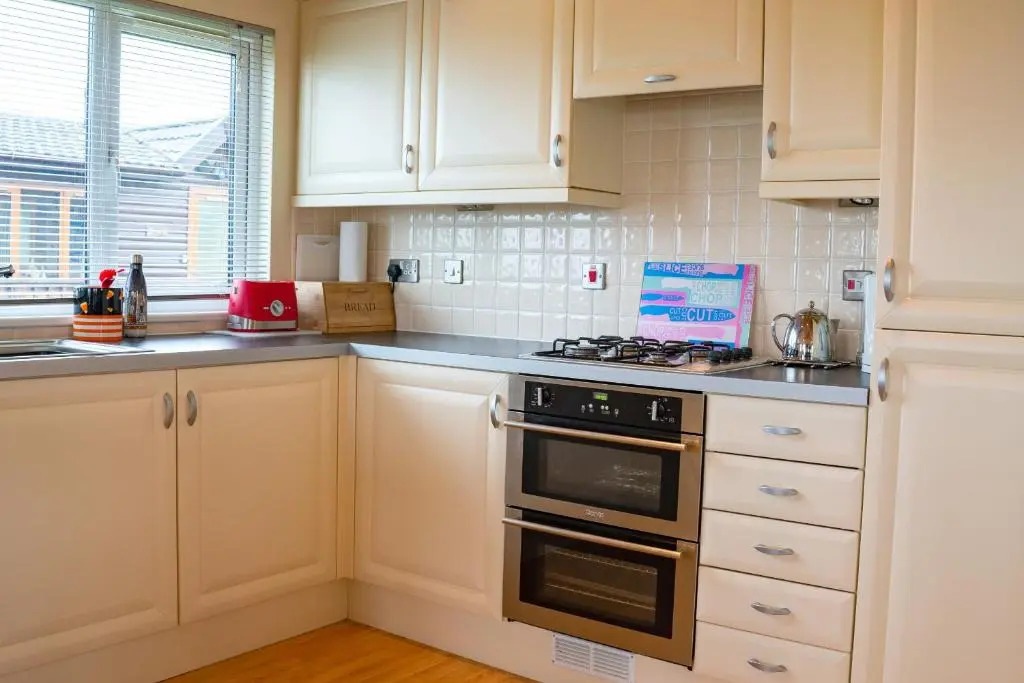 Whitsand Bay Lodge
