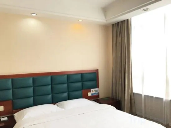 Yiyun Boutique Hostel