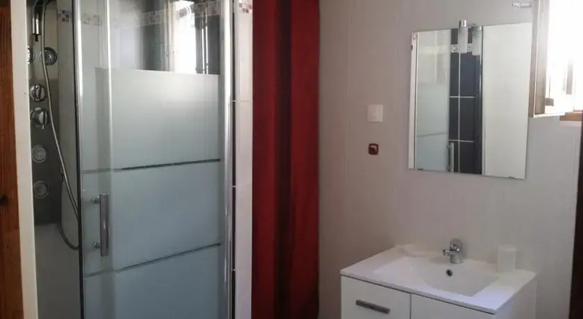 Chalet En Bois à 500m De La Mer
