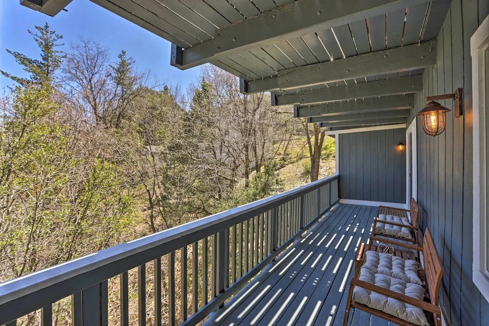 Stunning Lake Arrowhead Cabin w/ Lake Views!