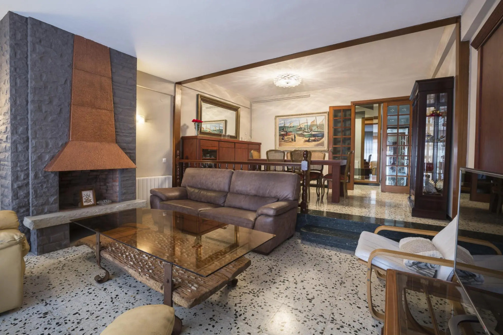 BFA 54 - APART. MONTSERRAT, 11 2º