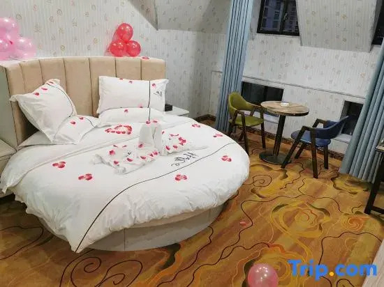 Qianshi Jinsheng Hotel