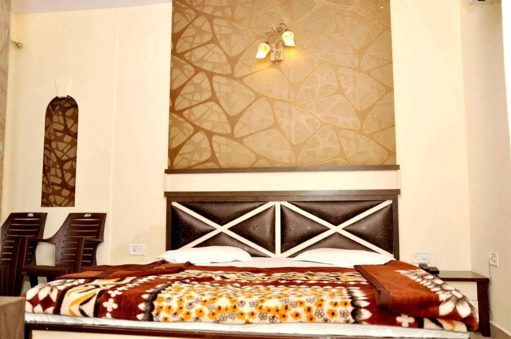 HOTEL ROBIN