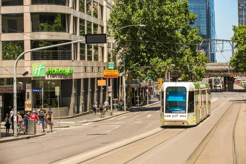 Hotel Indigo Melbourne on Flinders by IHG