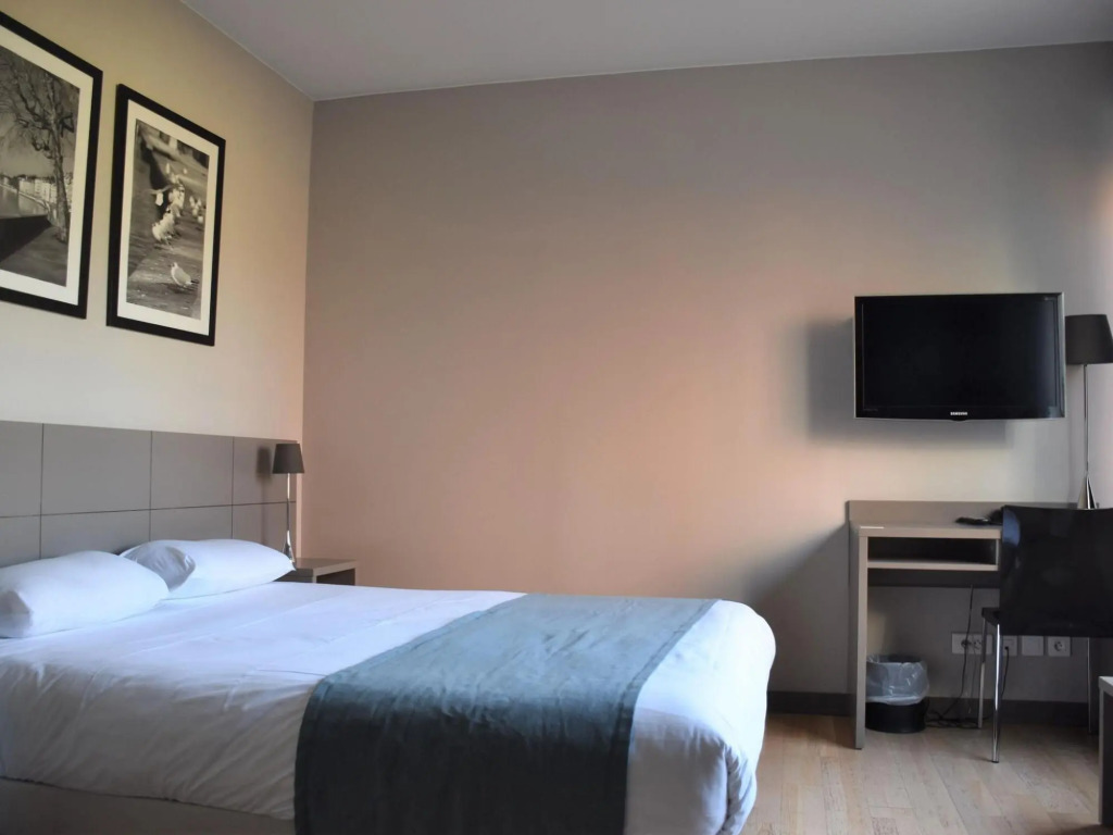 Res. Lyon Dock Ouest, Lyon, Studio for 2 Pers