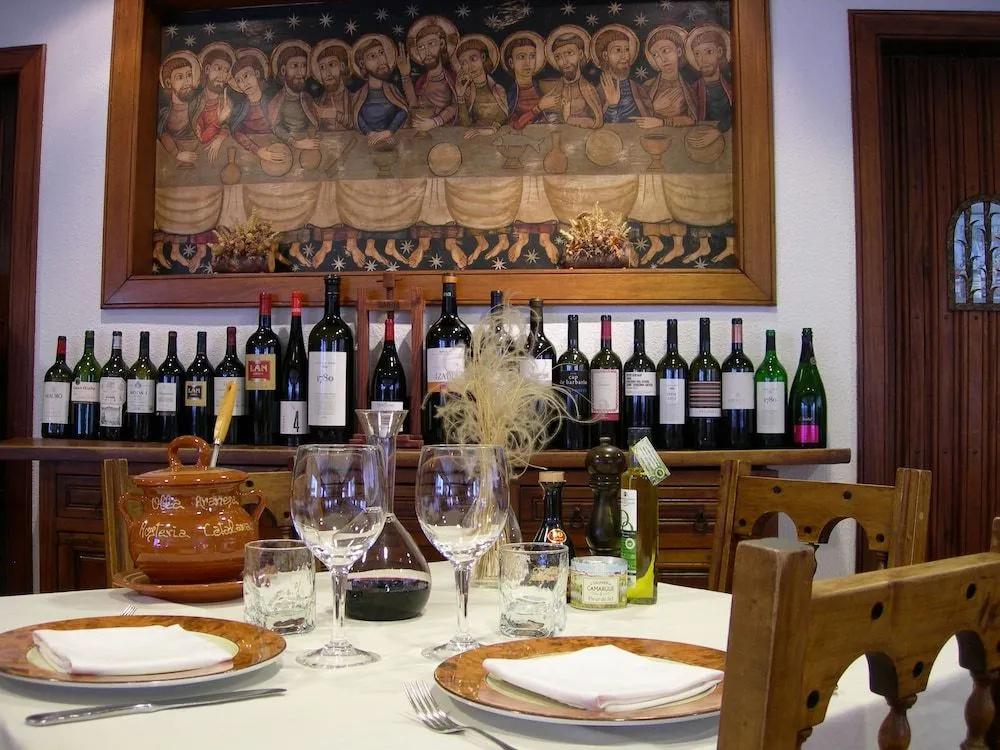 Hosteria Catalana