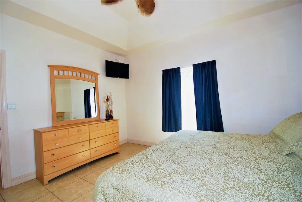 Mar Y Sol Unit #3 2 Bedroom Condo by RedAwning