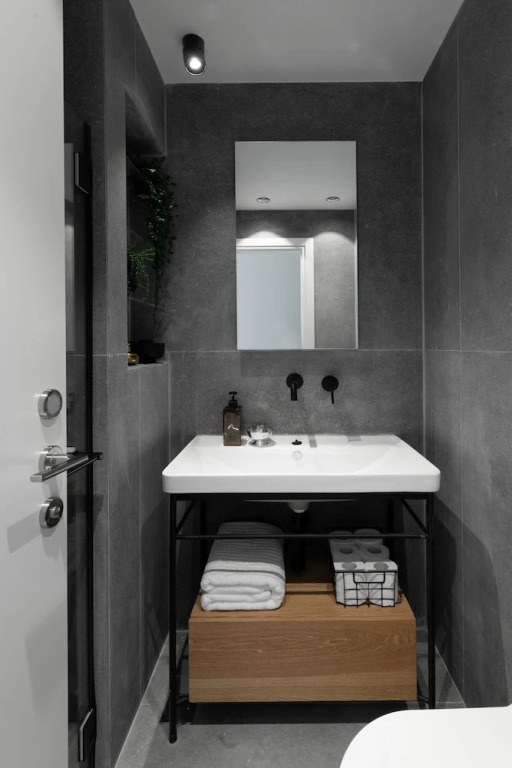 Apartment Quartz 3BR Jaffa Hasidei Haumot Y7