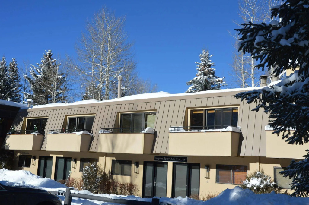 Aspen Townhouse East by Frias Properties