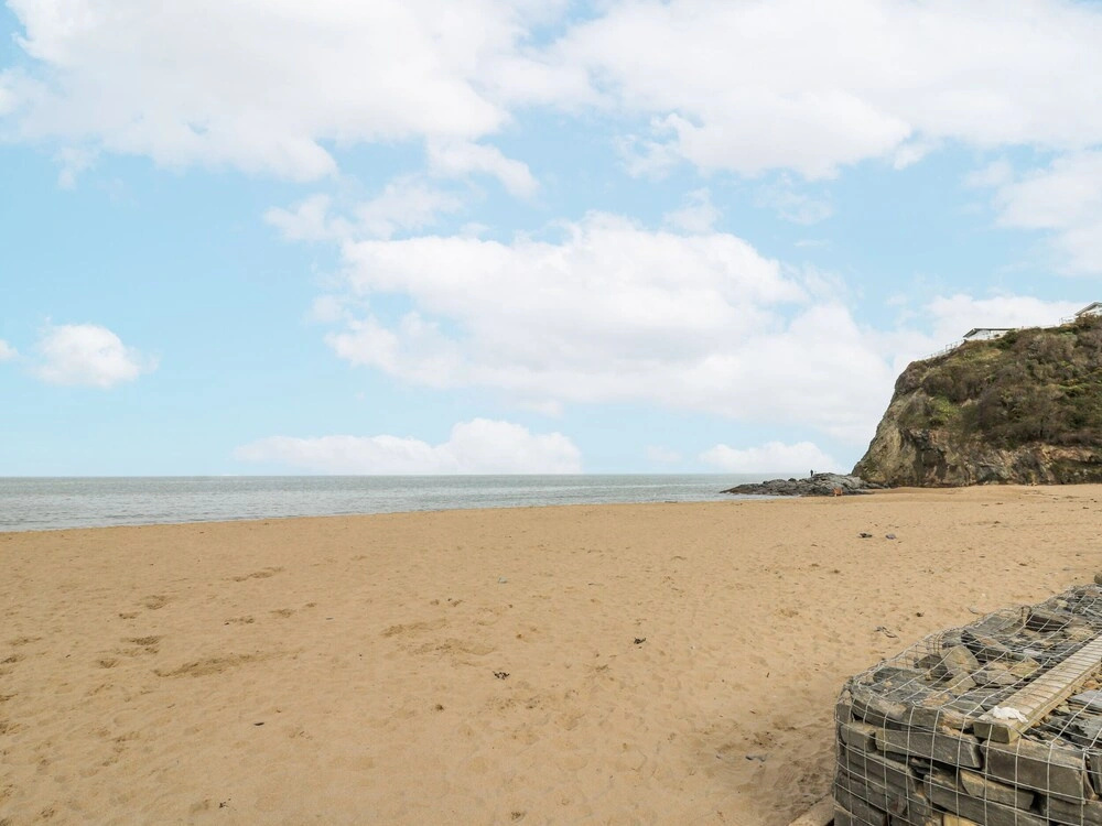 Awel Deg, Tresaith
