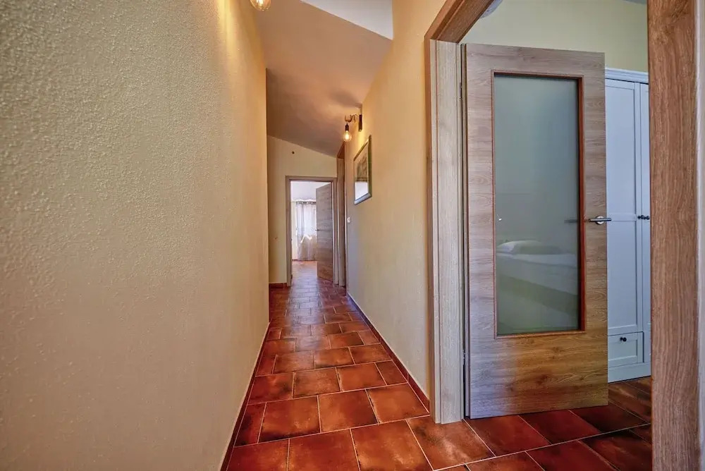 Anovi Holiday Homes by Litto - 5 Min Walk to Beach