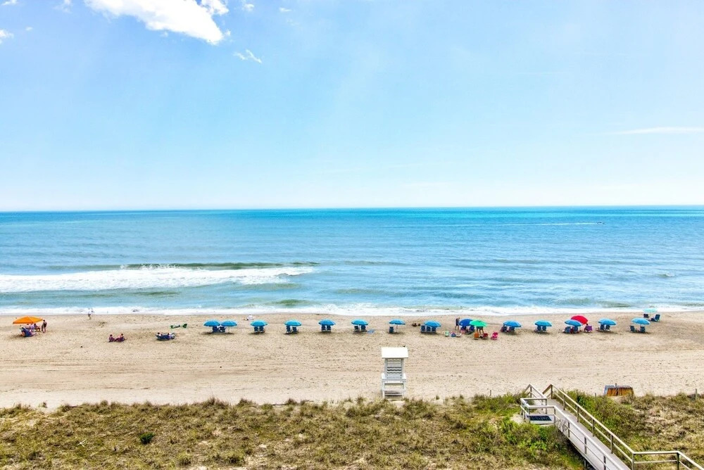 0607 Just Beachy by Atlantic Towers