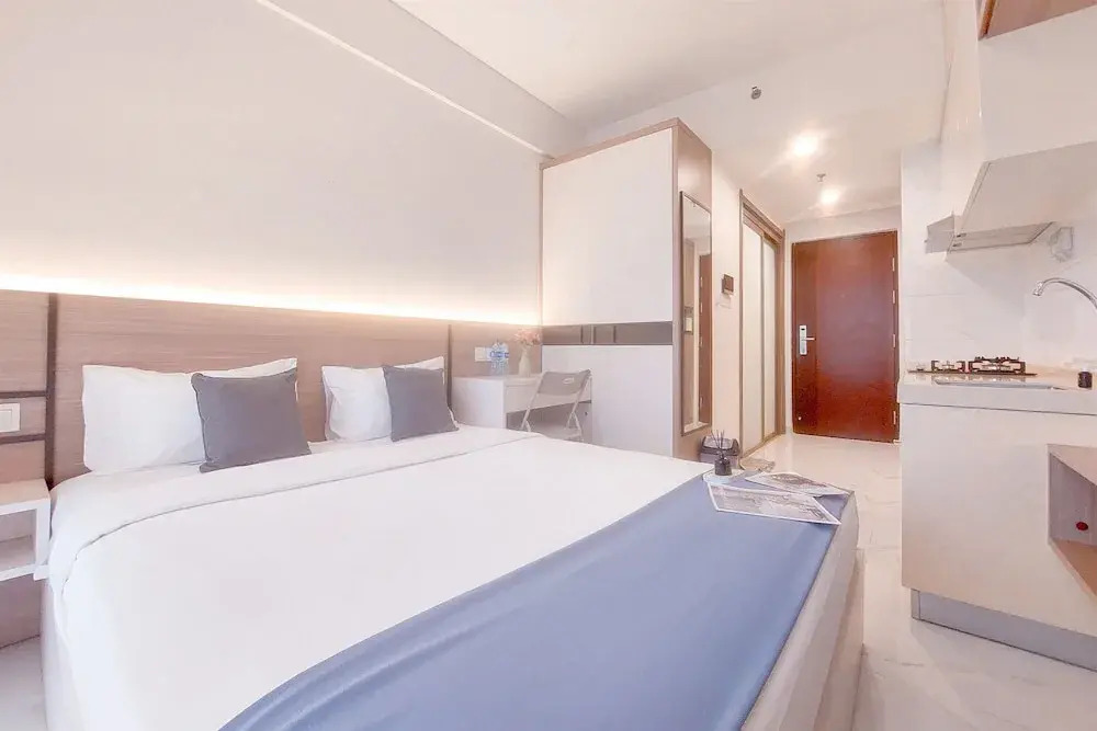 Comfort and Strategic Studio at Sky House BSD Apartment near AEON
