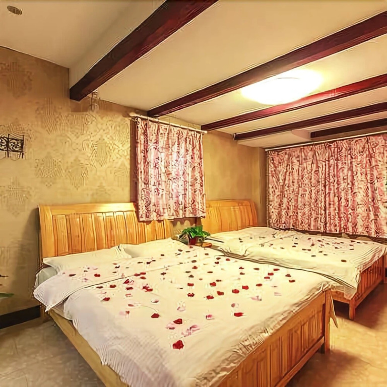 Xitang Breeze Moon Theme inn