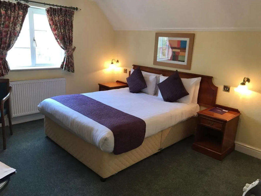Harefield Manor Hotel
