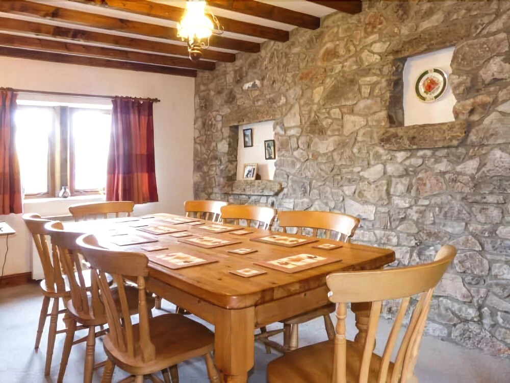Finest Retreats - The Shires at Alstonefield