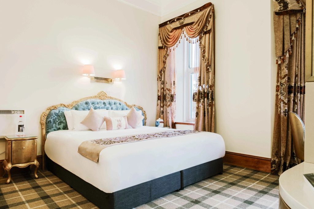 Muthu Alexandra Hotel