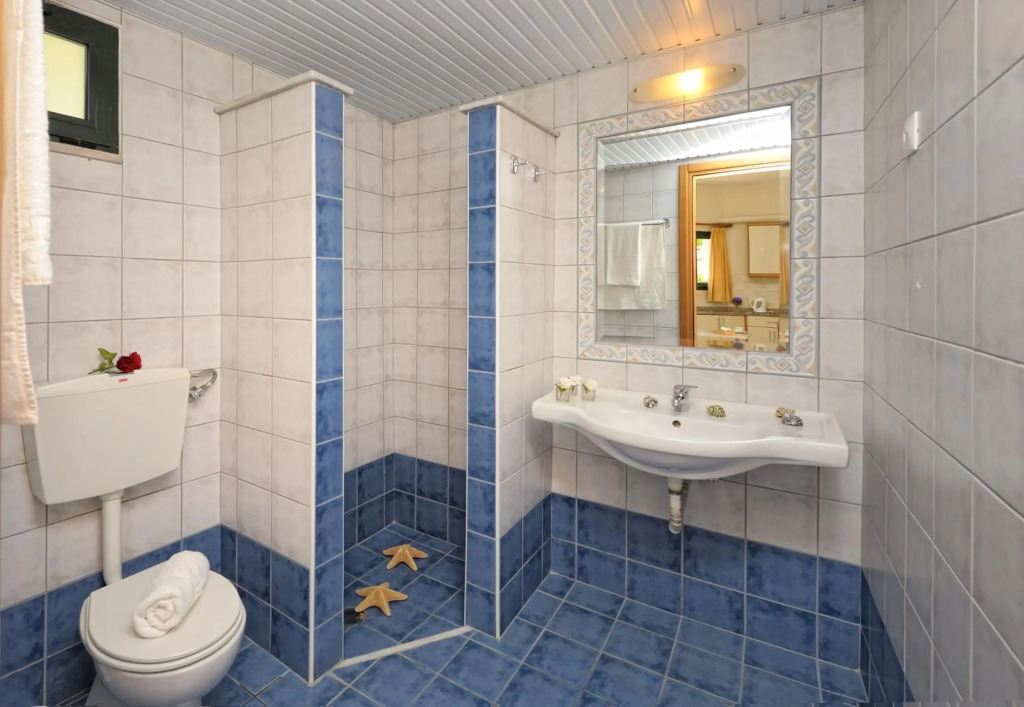 Kristalli Hotel Apartments