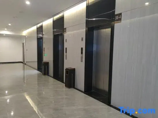 Xi'an Guangcheng Business Travel Apartment Hotel (near the Bell Tower)