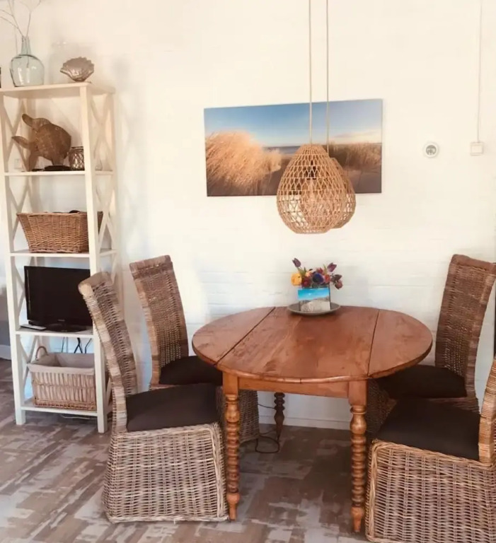 Cosy Bungalow on Quiet Resort Near Beach