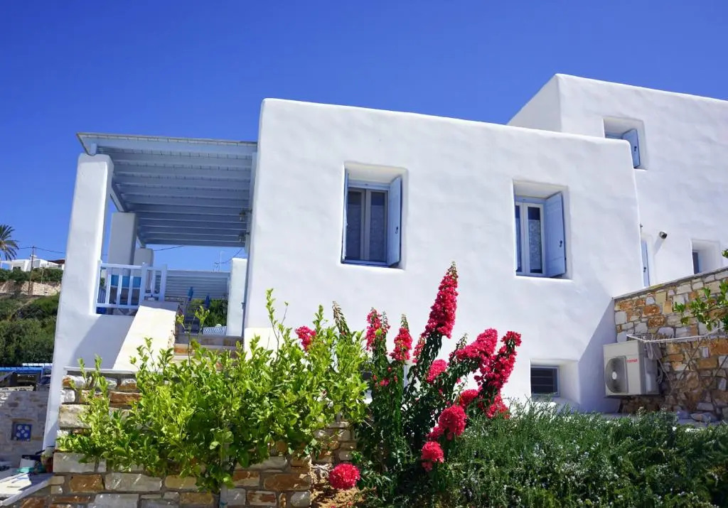 White Blue Houses & Apartments Paros