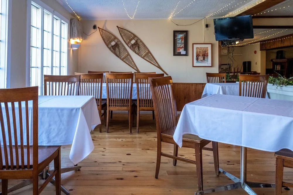 The Cove Inn