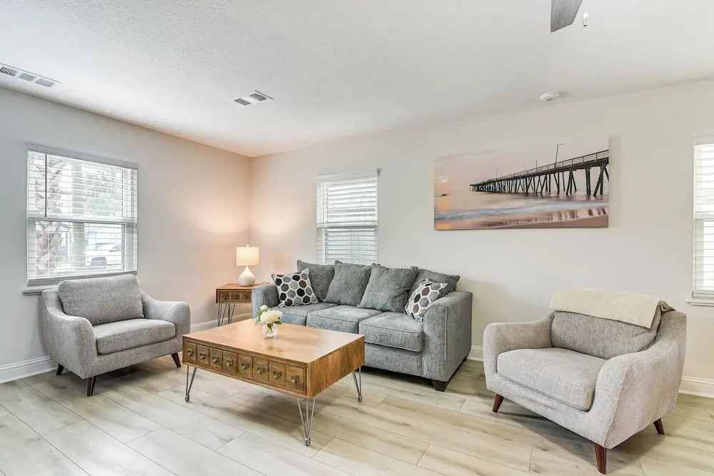 Steps to Seawall: Fenced Family Home in Galveston!