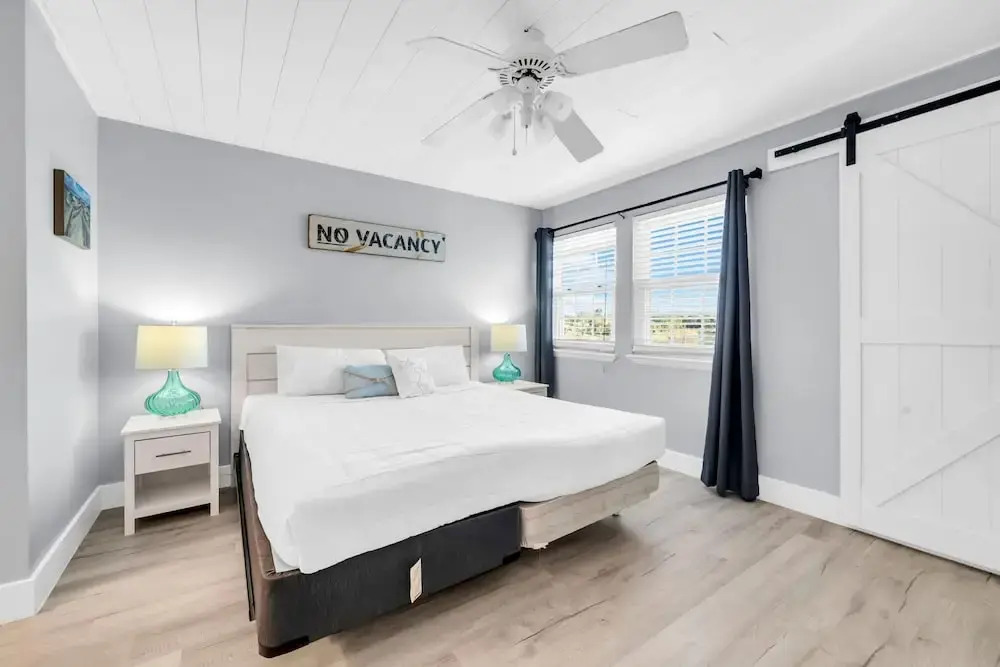 Lullwater Beach 415