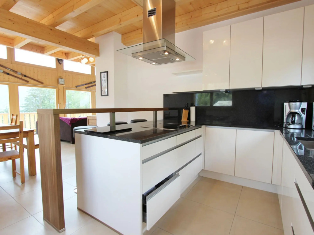 Chalet in La Tzoumaz With Sauna Views