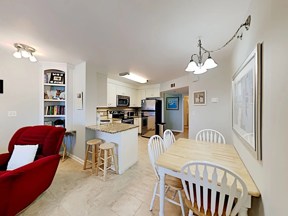 Sundunes Condominium