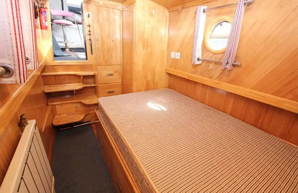 Amazing Narrow Boat Stratford-on-avon, River Avon